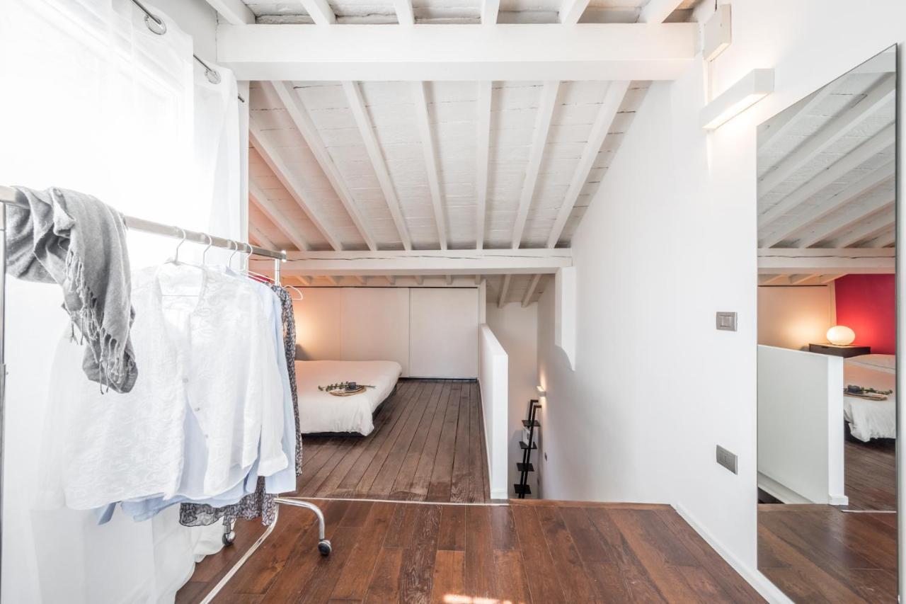 Emilia Suite Urban モデナ エクステリア 写真
